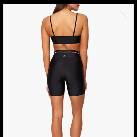 WEWOREWHAT
CHAIN METALLIC BRA TOP - Picture 5 of 7